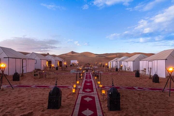 Merzouga Luxury Traditional Camp Bagian luar foto
